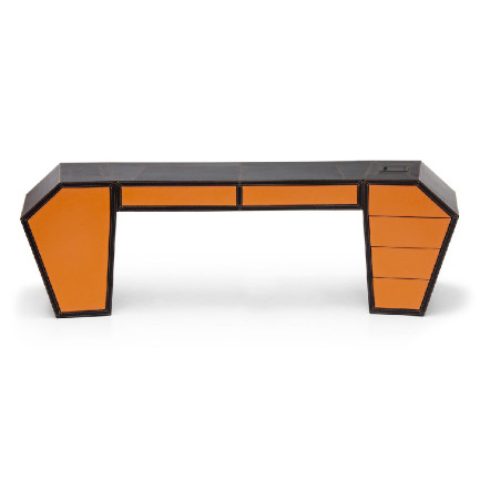 Spider Desk