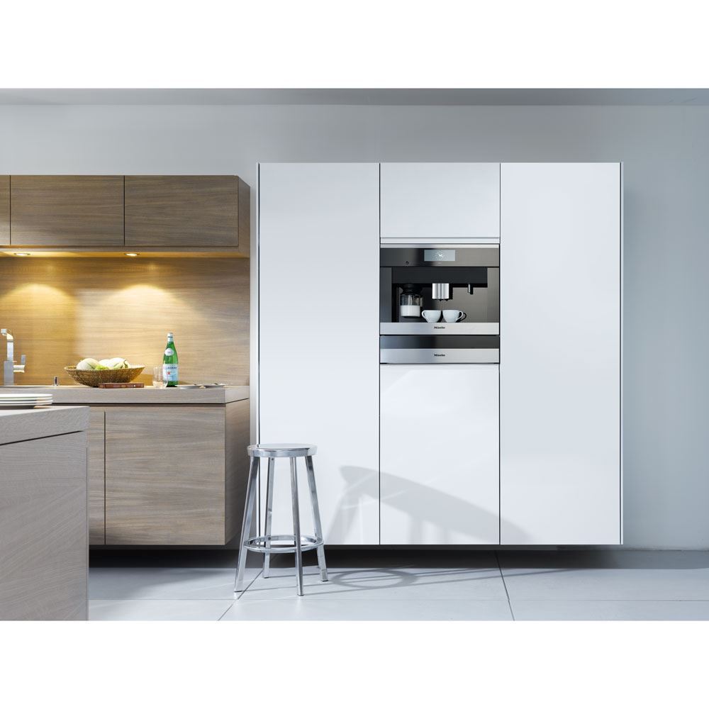 Miele Built-in Coffee Machine with CoffeeSelect & AutoDescale - Clean Touch  Steel