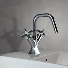 Picture of Long Beach Chrome Single Hole Bidet Mixer with Waste