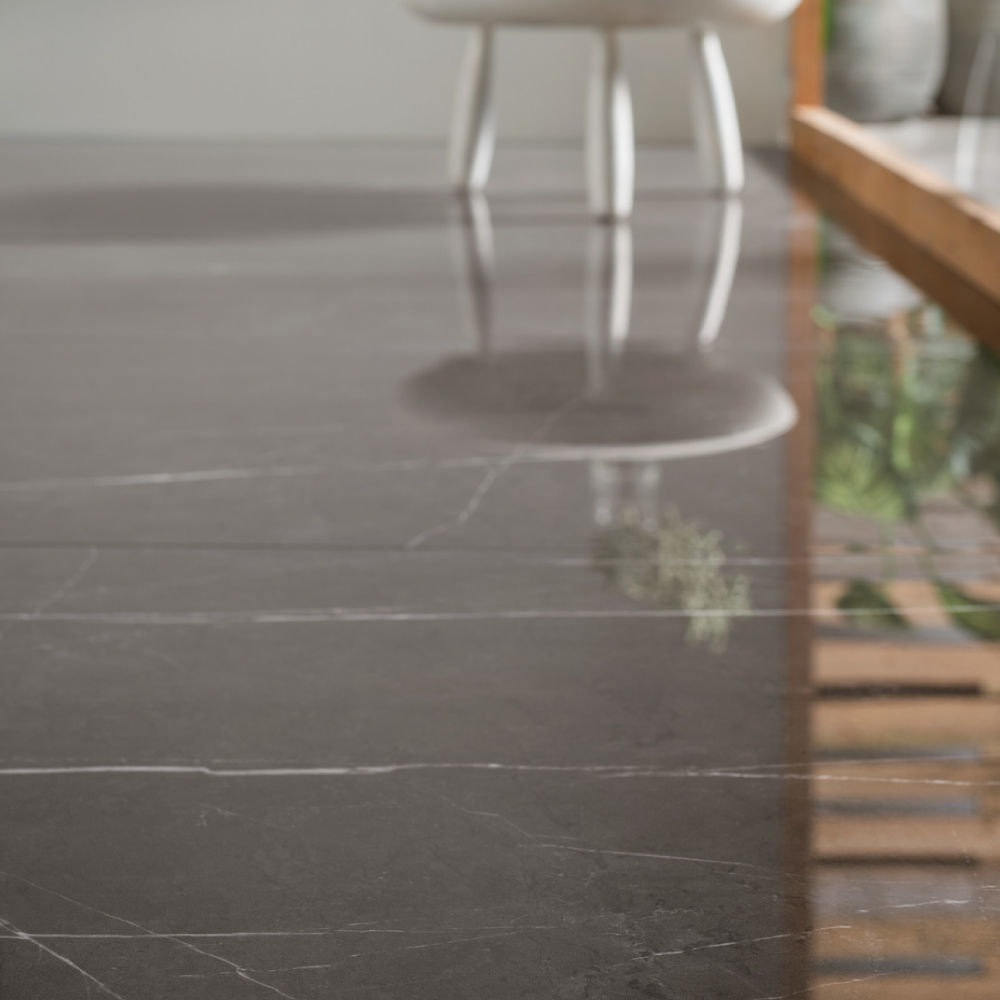 Italian Crystal Gray Marble Interior Polished Tile, 4
