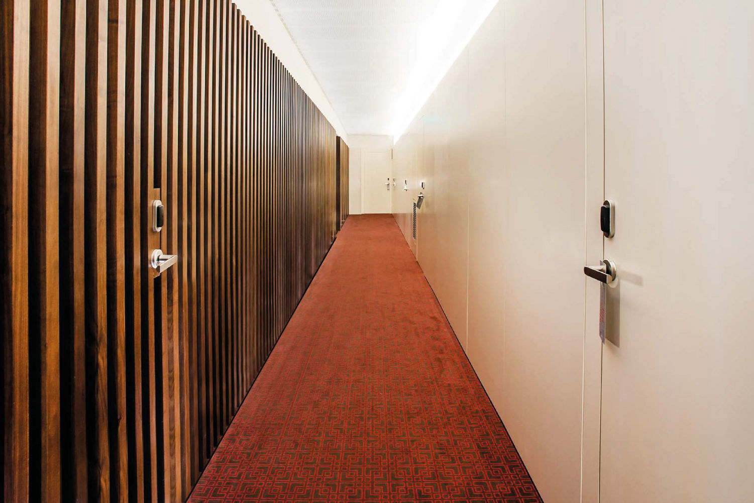 30 Minute Fire and 35 DB Acoustic Portaro Inverse Door - | HINTEX