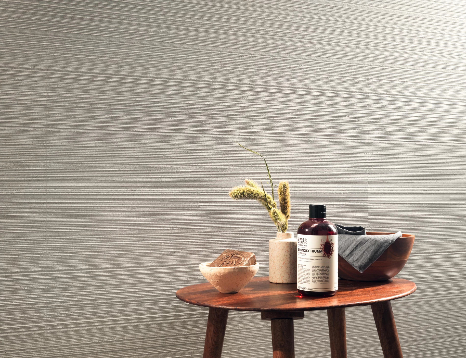 3D Wall Carve Chisel Pearl Matt Rectified 16