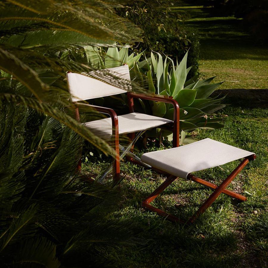 Foldable Stool: A Versatile Mediterranean-Inspired Seat - | HINTEX