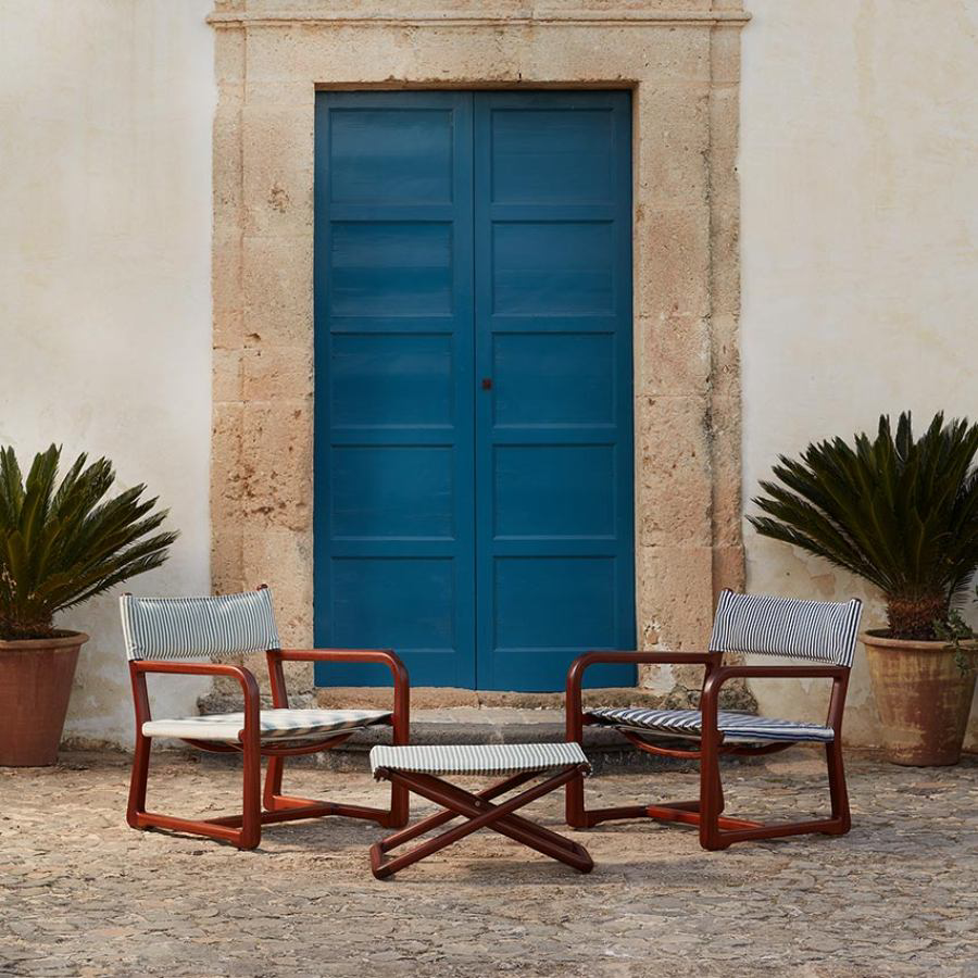 Foldable Stool: A Versatile Mediterranean-Inspired Seat - | HINTEX