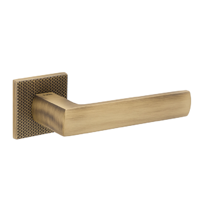 Chaves Waterfall Lever Handle, Matte Antique Brass