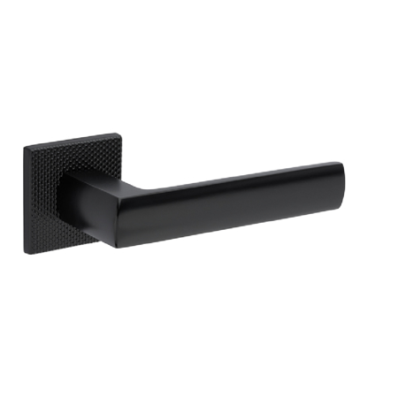 Chaves Waterfall Lever Handle, Black Pearl