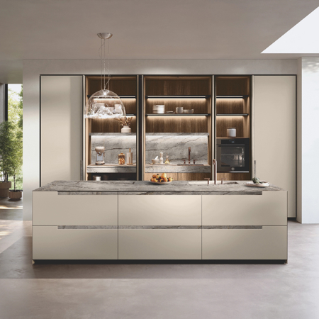 Luxury Italian Kitchen with Stone Worktop Bluna Maniglia