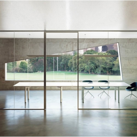 Mèta Modular Meeting Table System